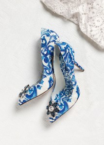 dolce-and-gabbana-winter-2016-woman-accessories-collection-03-zoom