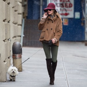 resize_olivia-palermo-porta-a-spasso-il-cane_original