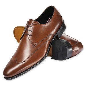 Derby do bico longo em couro marrom