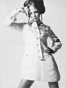 Vestido chemise em 1969.