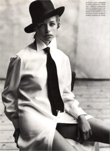 vestido chemise em 1997.